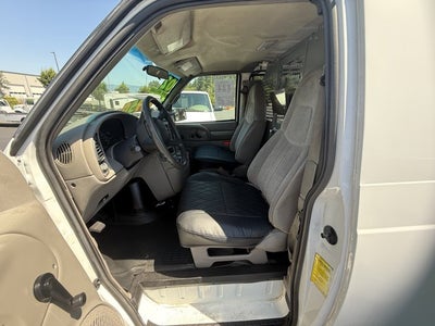2002 Chevrolet Astro Cargo Van 111.2" WB RWD