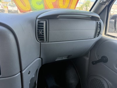 2002 Chevrolet Astro Cargo Van 111.2" WB RWD