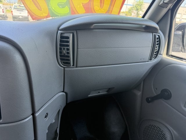 2002 Chevrolet Astro Cargo Van 111.2" WB RWD