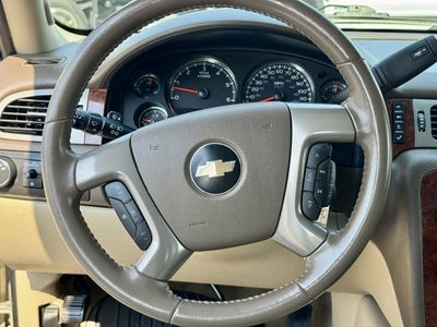 2009 Chevrolet Suburban LT w/1LT 4WD
