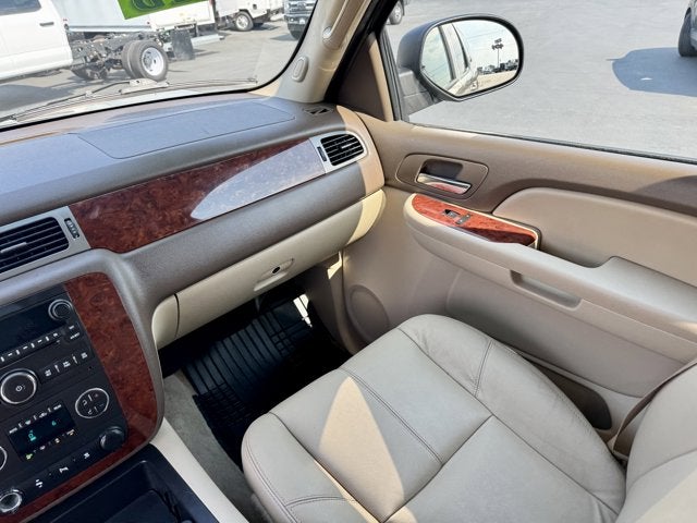 2009 Chevrolet Suburban LT w/1LT 4WD