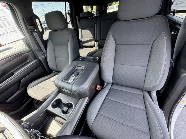 2022 Chevrolet Suburban LS 4WD