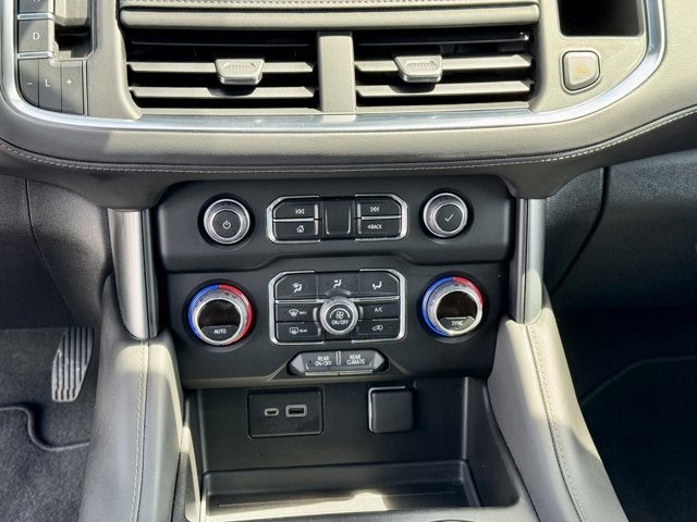 2022 Chevrolet Suburban LS 4WD