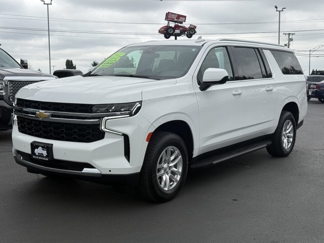 2022 Chevrolet Suburban LS
