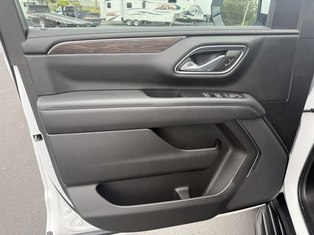 2022 Chevrolet Suburban LS