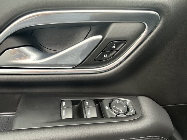 2022 Chevrolet Suburban LS