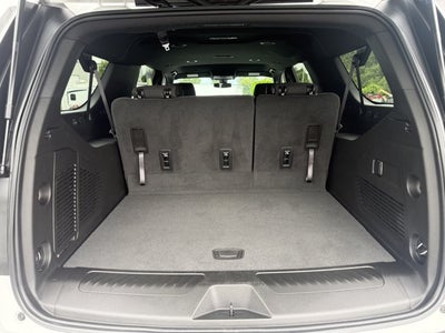 2022 Chevrolet Suburban LS