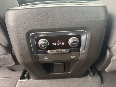 2022 Chevrolet Suburban LS