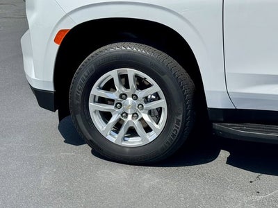2022 Chevrolet Suburban LS 4WD