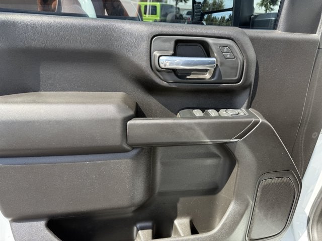2024 GMC Sierra 2500HD Pro