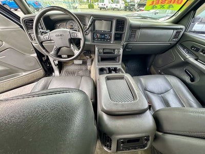 2004 GMC Sierra 2500HD SLT 4WD