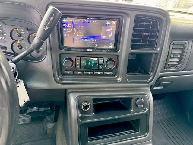 2004 GMC Sierra 2500HD SLT 4WD
