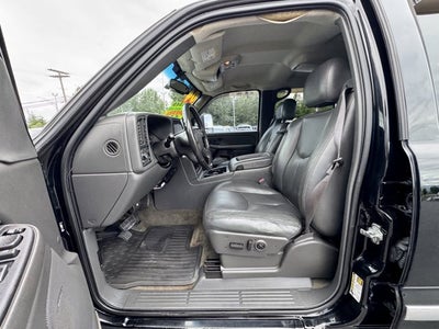 2004 GMC Sierra 2500HD SLT 4WD