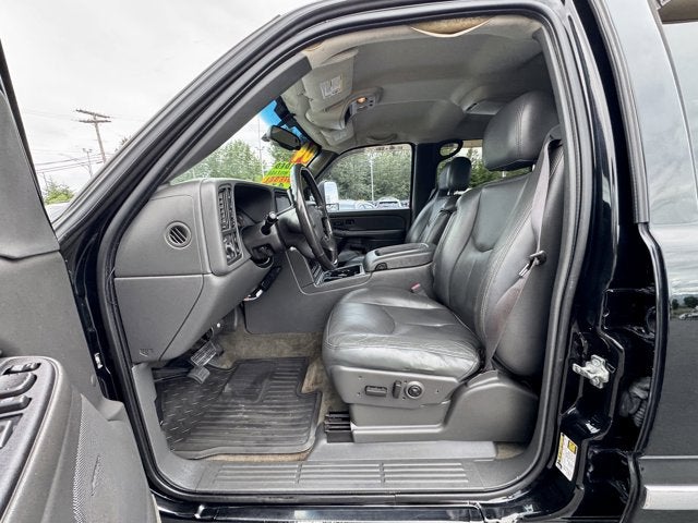 2004 GMC Sierra 2500HD SLT 4WD
