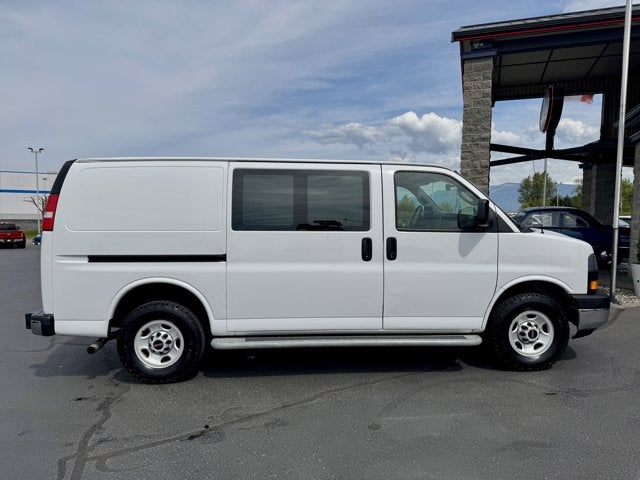 2019 GMC Savana Cargo Van RWD 2500 135"
