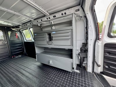 2019 GMC Savana Cargo Van RWD 2500 135"