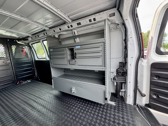 2019 GMC Savana Cargo Van RWD 2500 135"