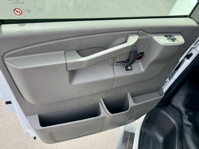 2019 GMC Savana Cargo Van RWD 2500 135"