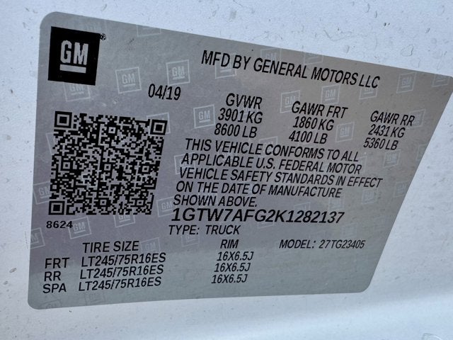 2019 GMC Savana Cargo Van RWD 2500 135"