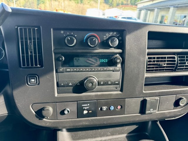 2019 GMC Savana 2500 Cargo Van RWD 2500 135"