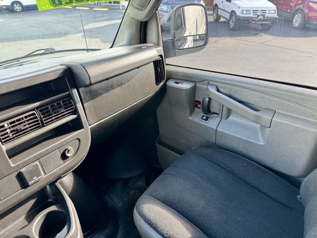 2019 GMC Savana 2500 Cargo Van RWD 2500 135"