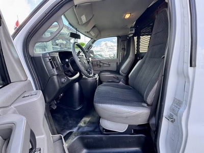 2019 GMC Savana 2500 Cargo Van RWD 2500 135"