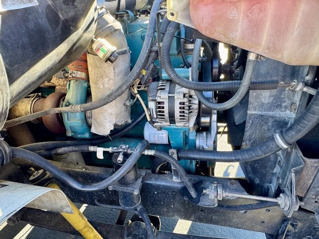 2000 International 4700 DT466 Rollback