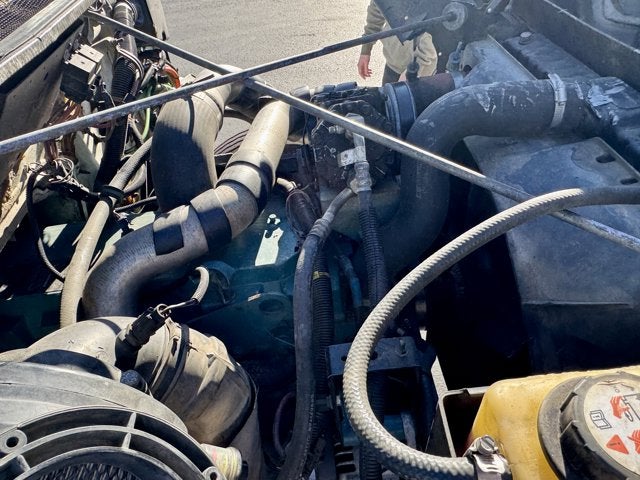 2000 International 4700 DT466 Rollback