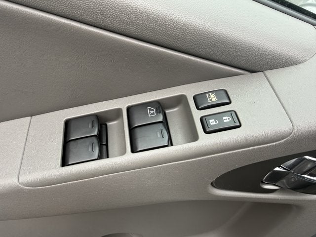 2013 Nissan Frontier SL