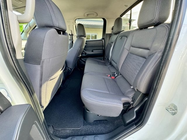 2022 Nissan Frontier SV 4WD