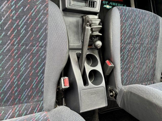 1996 Geo Tracker 4WD Base