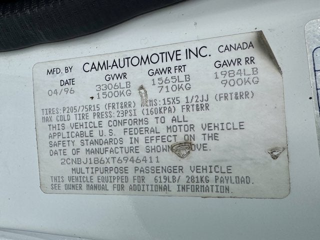 1996 Geo Tracker 4WD Base