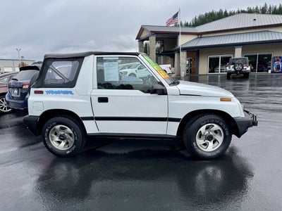 1996 Geo Tracker 4WD Base