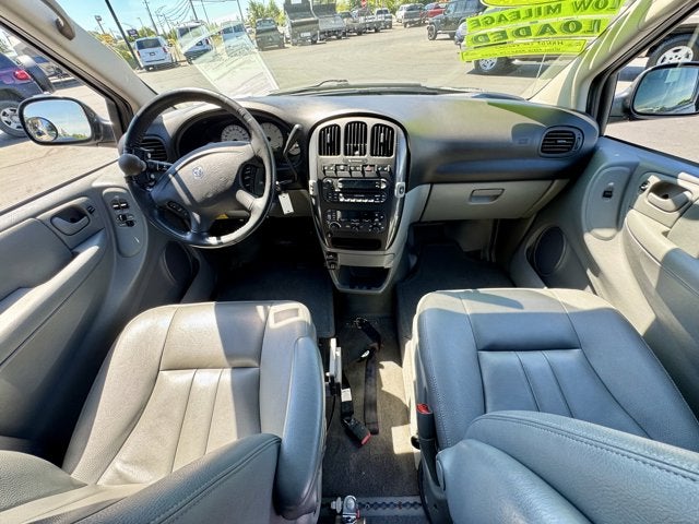 2006 Dodge Grand Caravan SXT Wheelchair