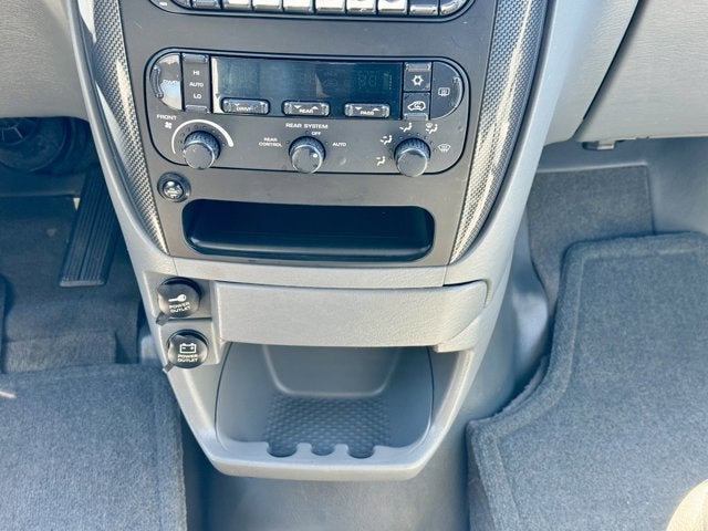 2006 Dodge Grand Caravan SXT Wheelchair