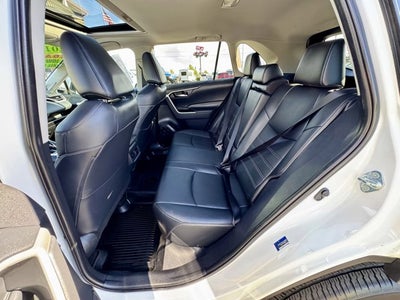 2019 Toyota RAV4 XLE Premium AWD