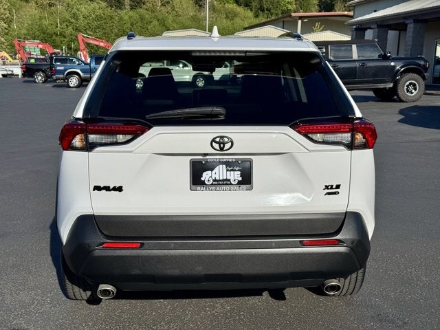 2019 Toyota RAV4 XLE Premium AWD