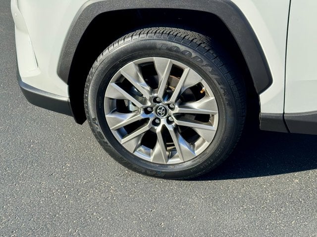 2019 Toyota RAV4 XLE Premium AWD
