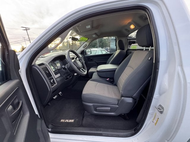 2012 RAM 1500 ST 2WD