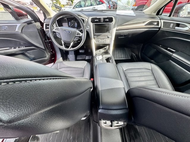 2017 Ford Fusion Energi SE