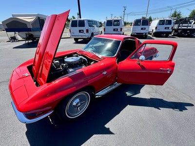 1964 Chevrolet Corvette C2 Coupe