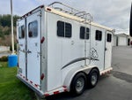 1999 Sooner 3 Horse Slant Horse Trailer