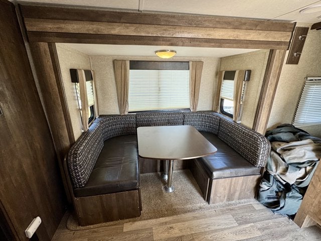 2019 Forest River Vibe Extreme Lite Travel Trailer 28ft