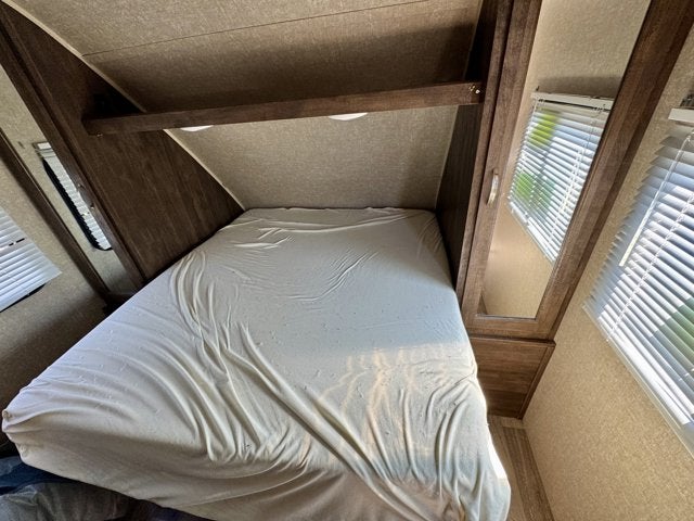 2019 Forest River Vibe Extreme Lite Travel Trailer 28ft