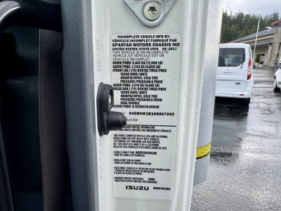 2017 ISUZU BOX VAN NPR