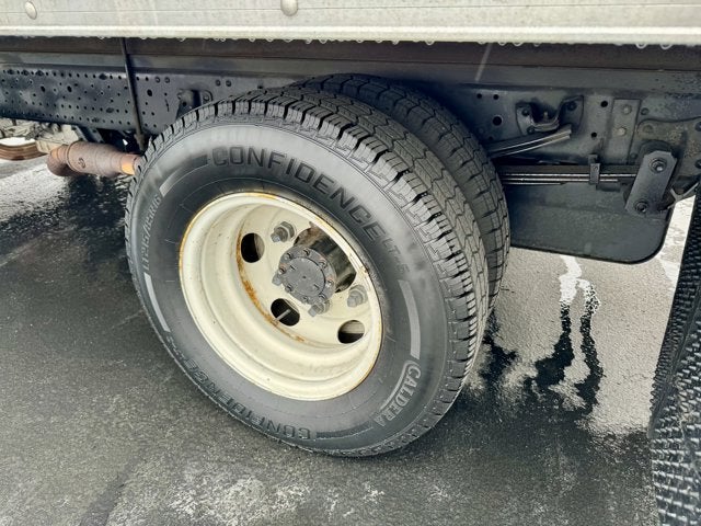 2017 ISUZU BOX VAN NPR