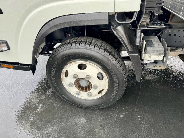 2017 ISUZU BOX VAN NPR