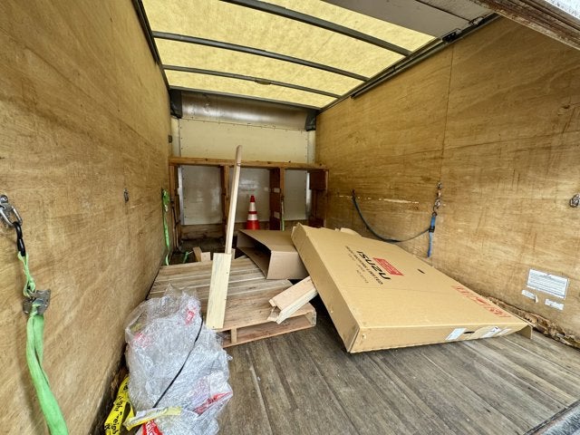 2017 ISUZU BOX VAN NPR