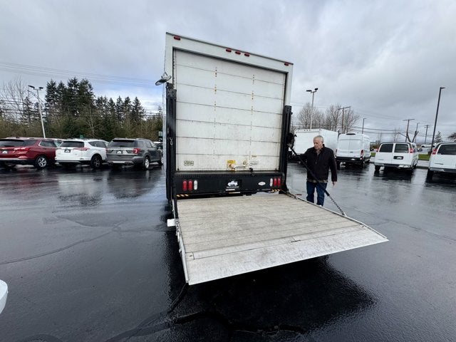 2017 ISUZU BOX VAN NPR