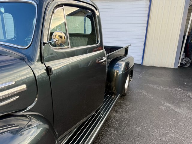 1951 Ford F100 2WD